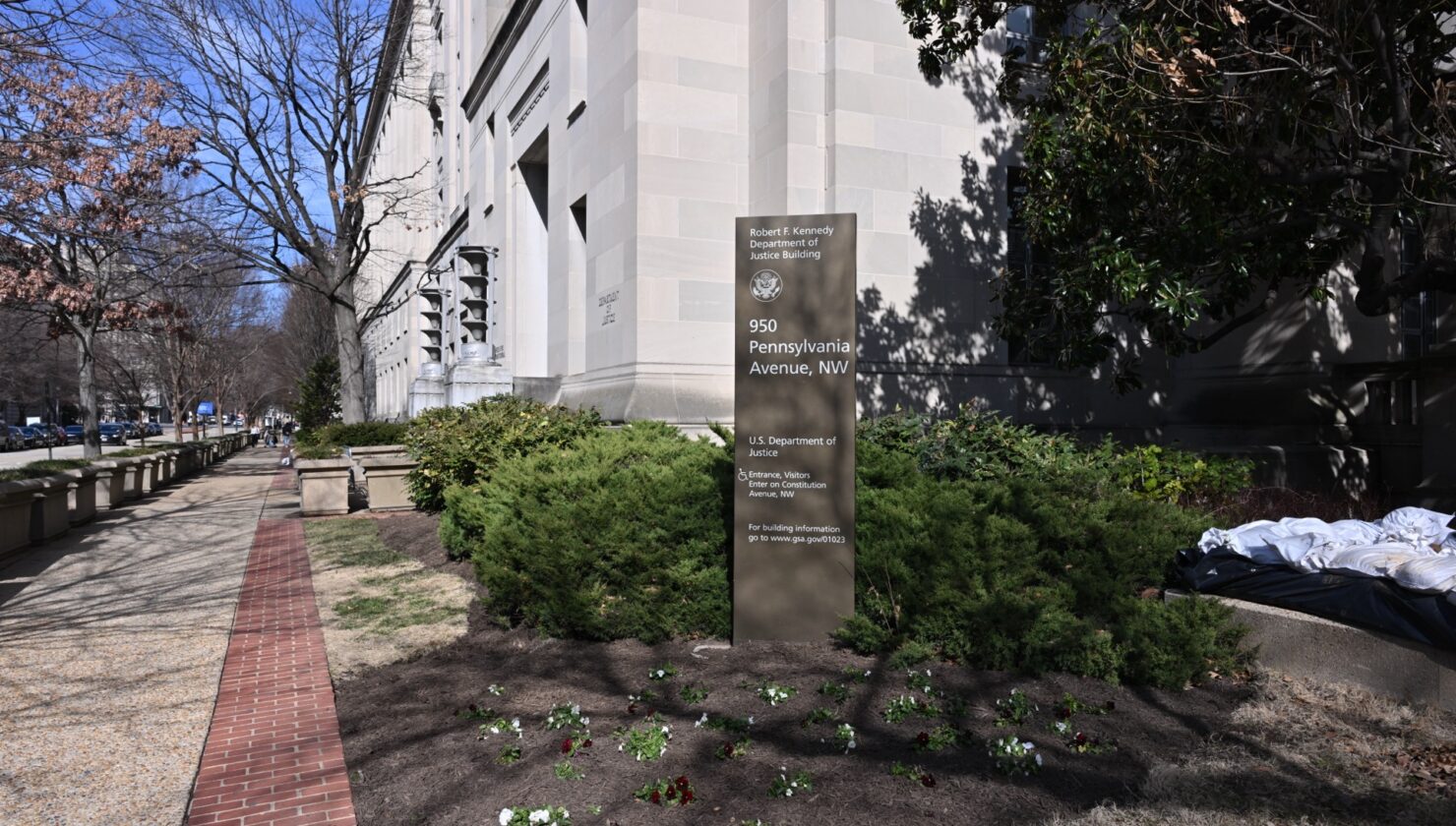 DEA Rescheduling Process Enters Final Administrative Phase — But Timeline Remains Murky